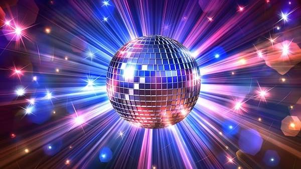 Quelle: djovan/pixabay.de Discokugel